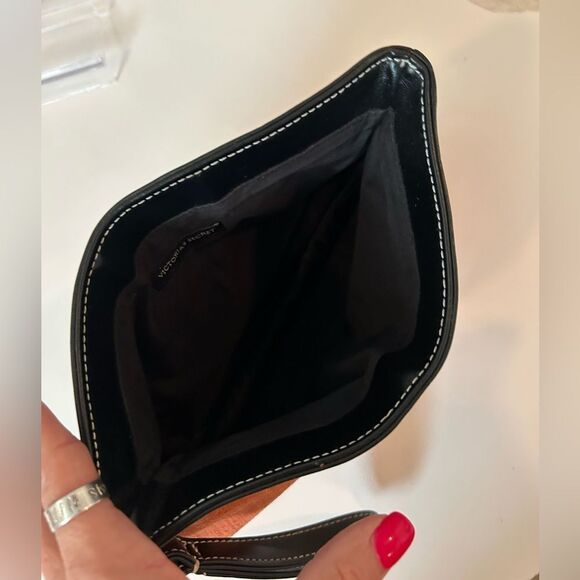 Victoria’s Secret Orange & Black Wristlet Sleek Clutch + Phone Wallet - Picture 5 of 7
